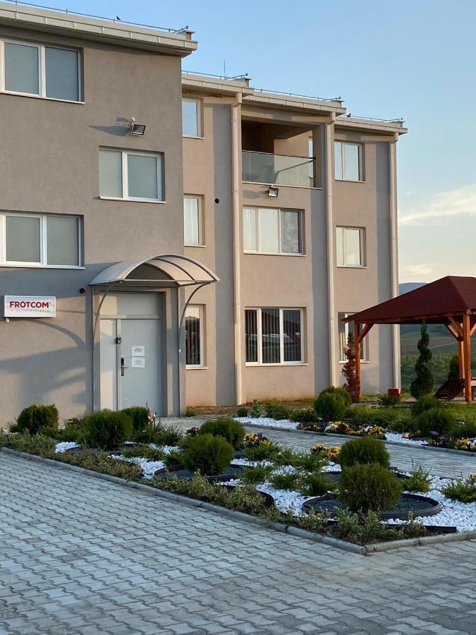 Kostovski Rooms-Near E75 To Greece Veles Ngoại thất bức ảnh