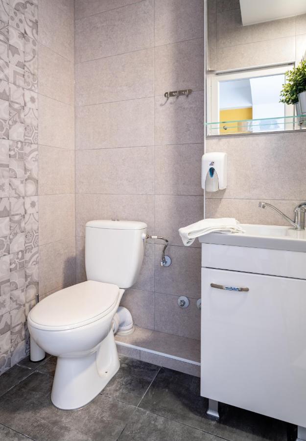 Kostovski Rooms-Near E75 To Greece Veles Ngoại thất bức ảnh